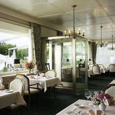 希尔花园鲁特曼酒店 酒店 4*