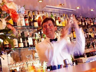 酒店 希尔花园鲁特曼酒店 4*