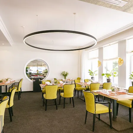 Reutemann-seegarten Szálloda 4*